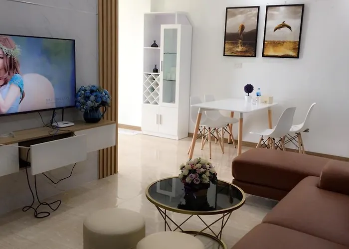 Căn hộ Luxury With Sea View In Hạ Long
