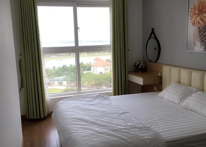 Luxury With Sea View In Căn hộ