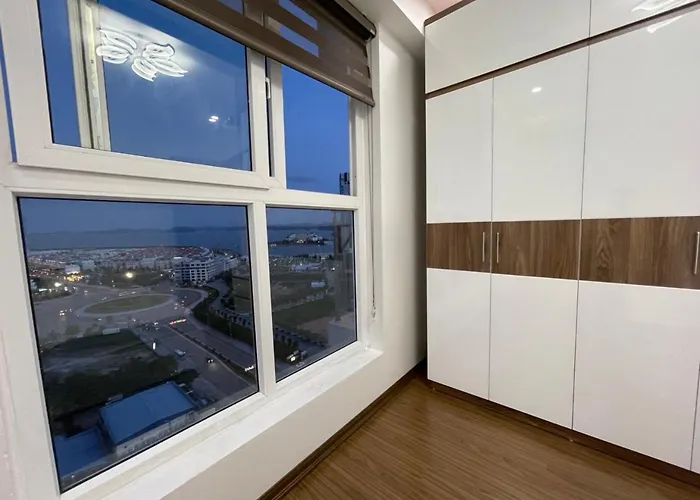 Luxury With Sea View In * Hạ Long